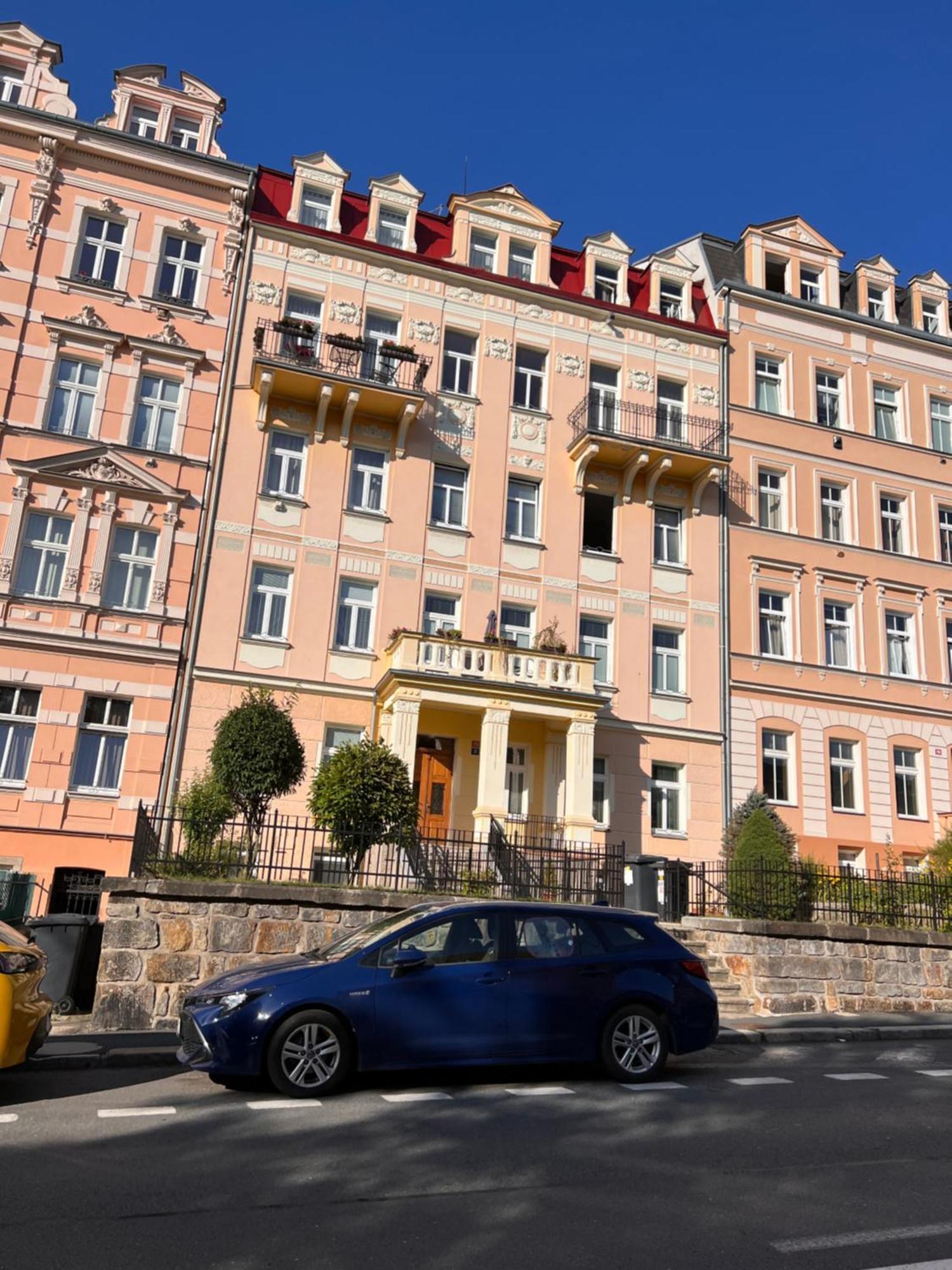 Jurincom Apartments Na Vyhlidce Karlsbad Eksteriør billede